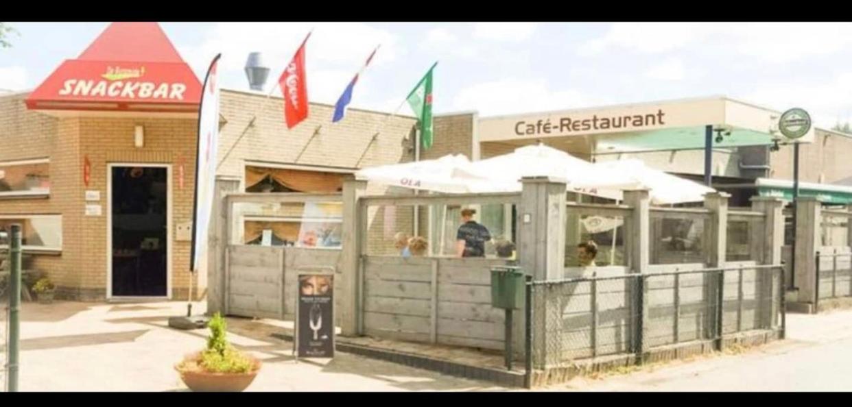 Cozy Chalet In Opmeer Near Amsterdam And Beach Ngoại thất bức ảnh